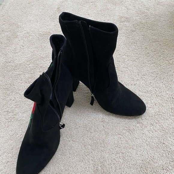 Steve Madden Women's Edition Ankle Bootie - Picture 7 of 8